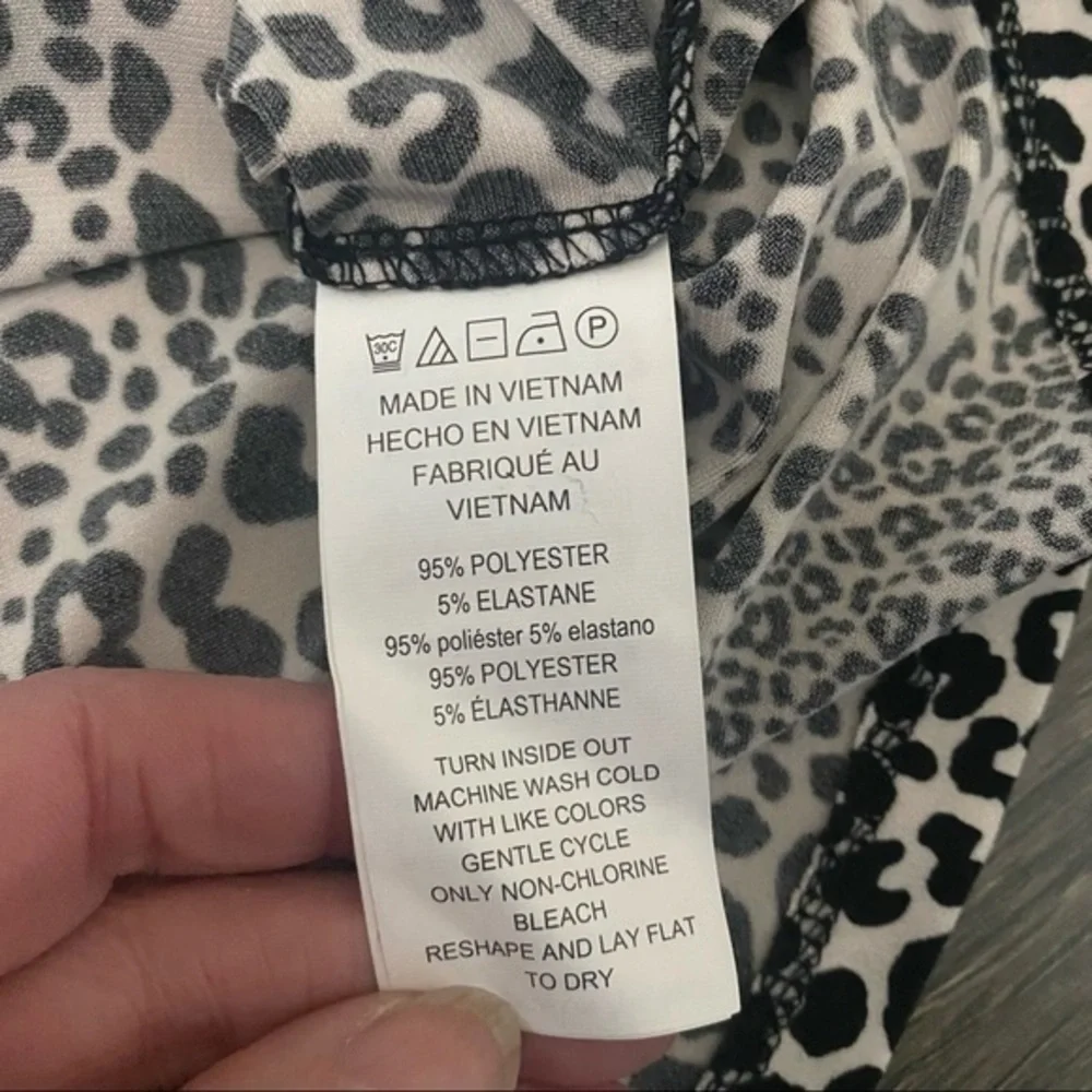 Michael Michael Kors Animal Print Wrap Blouse - Picture 5 of 5